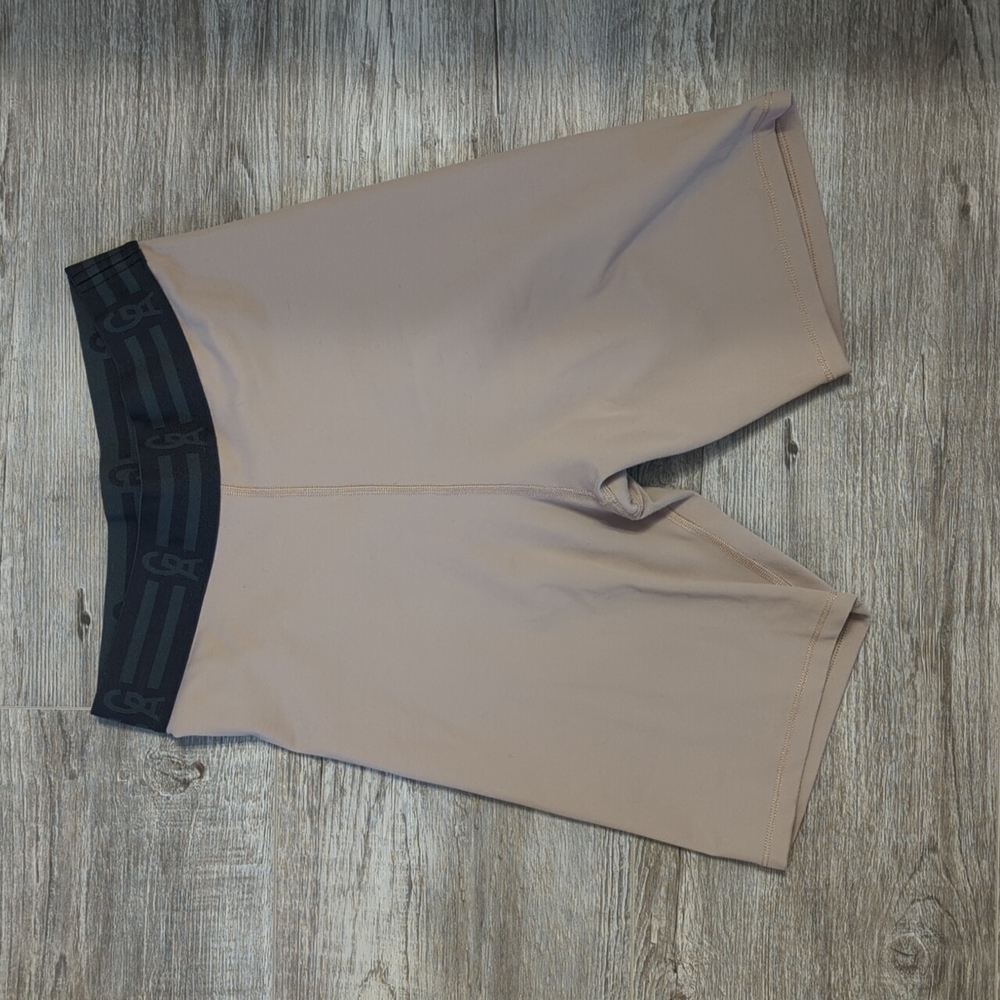 Good American bike shorts
